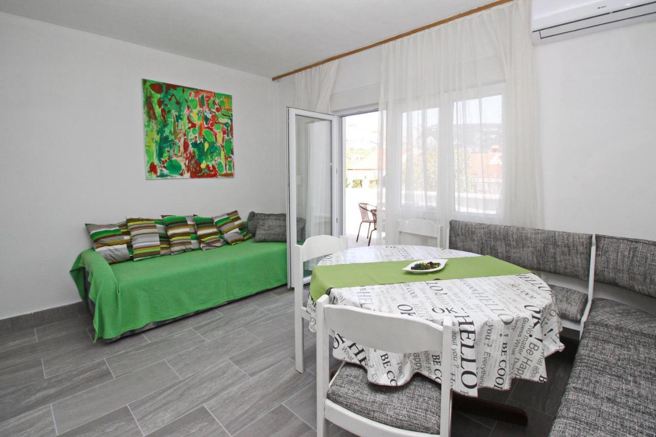 Rose 3 Apartment Baska  Luaran gambar